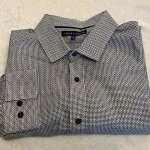 Vince Camuto long sleeve‎ shirt